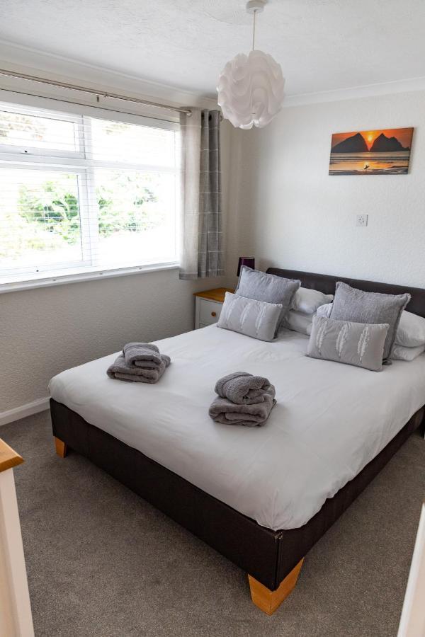 2 Chatsworth Riverscape Apartments - Peaceful Apartment In Great Location With Free Parking Overlooking The Gannel Just A Short Walk From Newquays Incredible Beaches And Local Amenities Ньюкі Екстер'єр фото